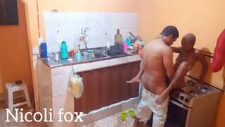 ���ான் ஓக்ரே எண்ணெய்க்கு சமைக்க சென்றேன்... கிட்டத்தட்ட அண்டை வீட்டாரைக் கொடுத்தார்