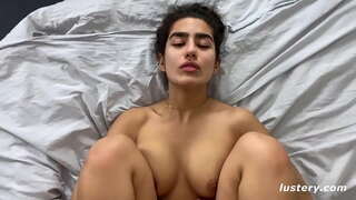 Bbażata Tagħha Saqajn Fuq Kap Tagħha Għal Aktar Profonda Double