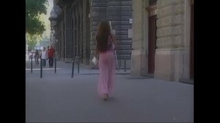 חם מציצה במשרד