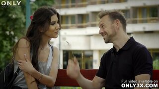 Only3x Only3x paraqet - hardcore skenë me Anya Krey