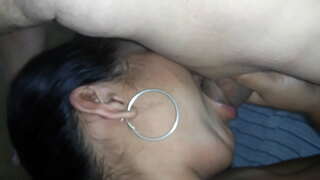 кохана дружина зустрічає мене смачним оральним сексом, я її люблю, вона краща